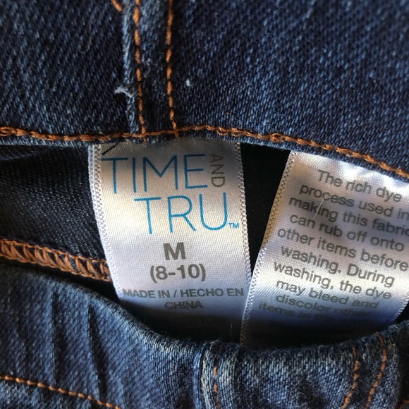 BUNDLE. 3 pairs of Time and Tru jeggings. Size medium. - Picture 3 of 3